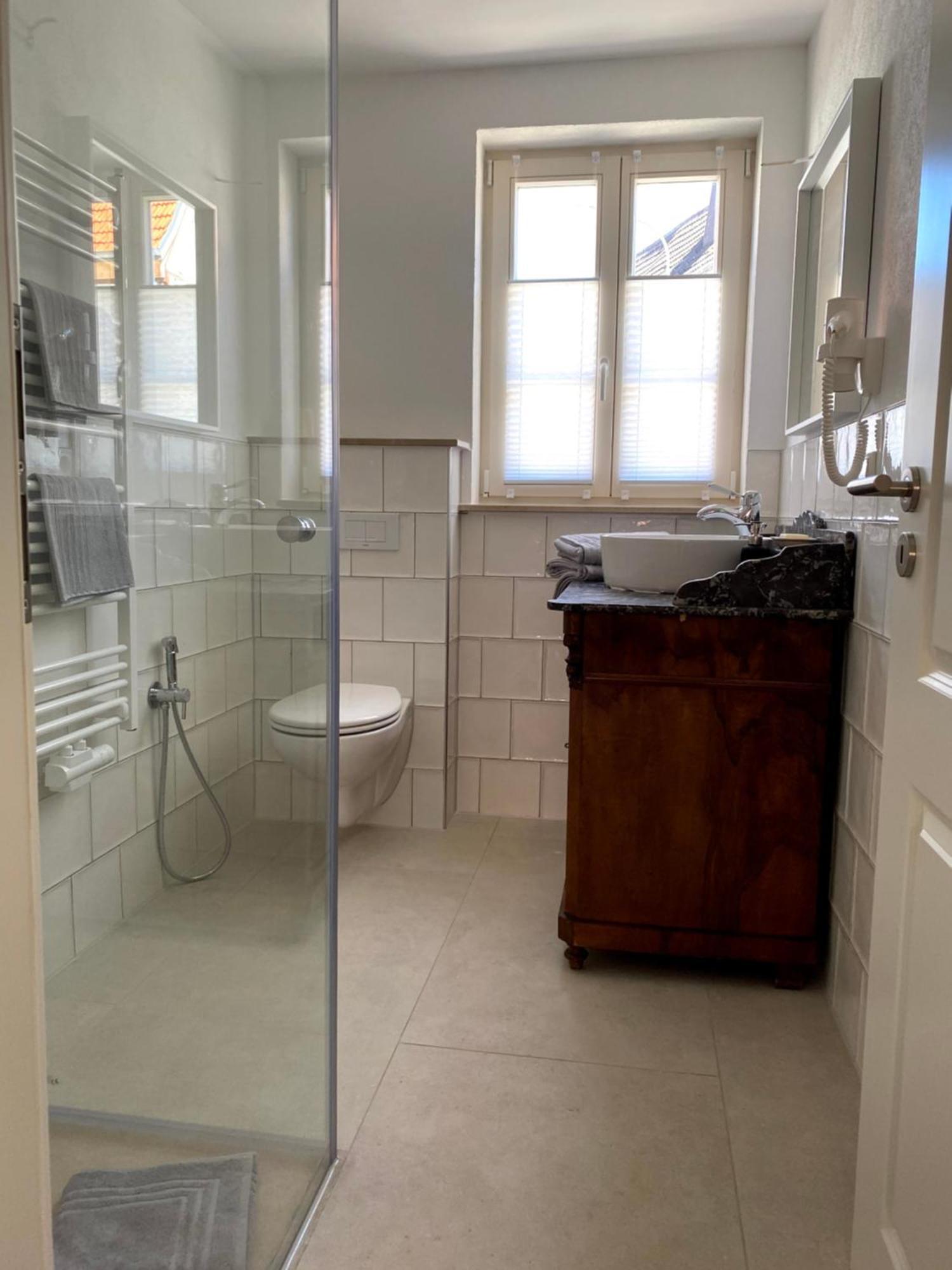 Sonnenhof 1737 - Ferienzimmer & Apartments Barbelroth Ngoại thất bức ảnh