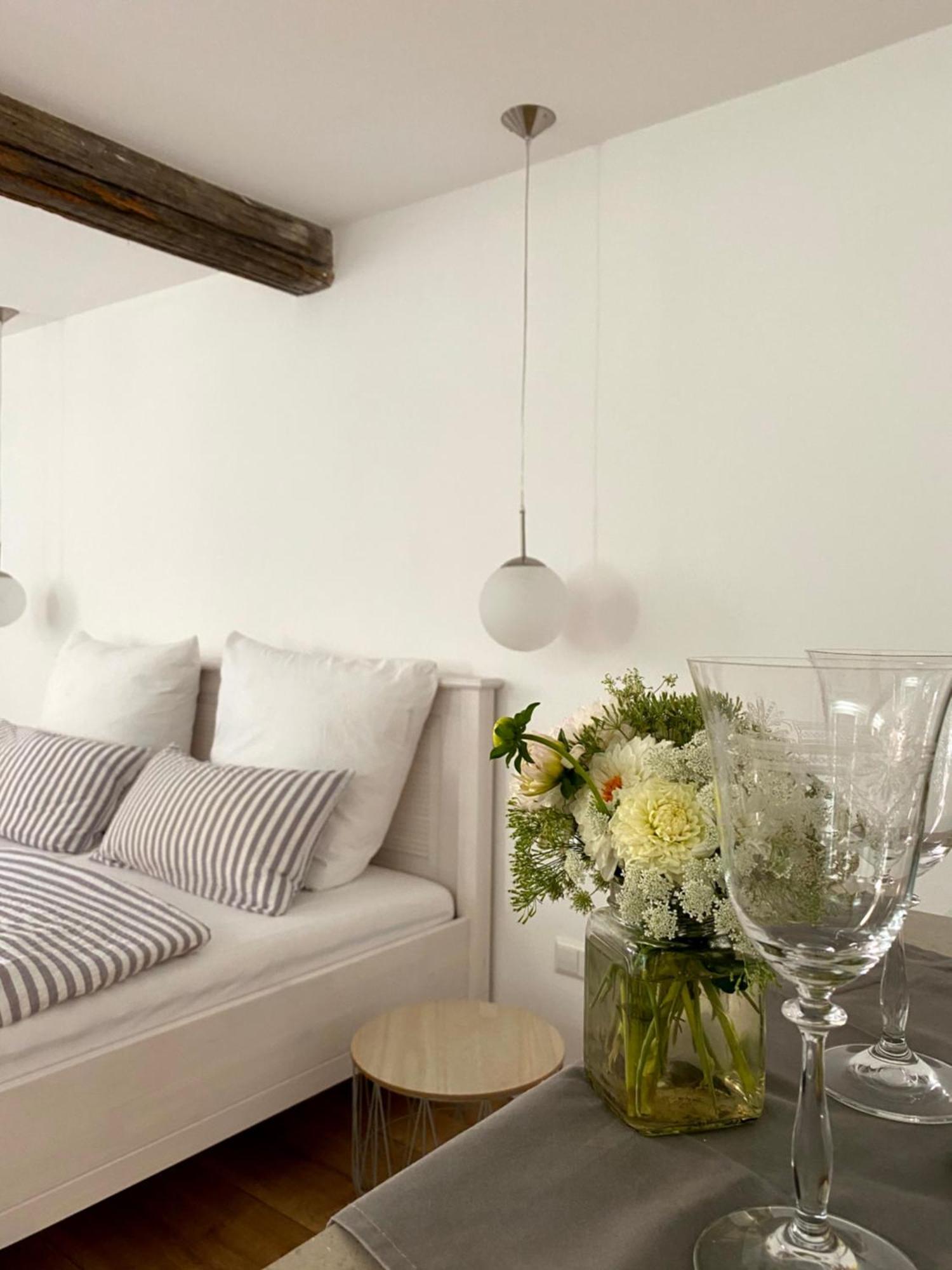 Sonnenhof 1737 - Ferienzimmer & Apartments Barbelroth Ngoại thất bức ảnh